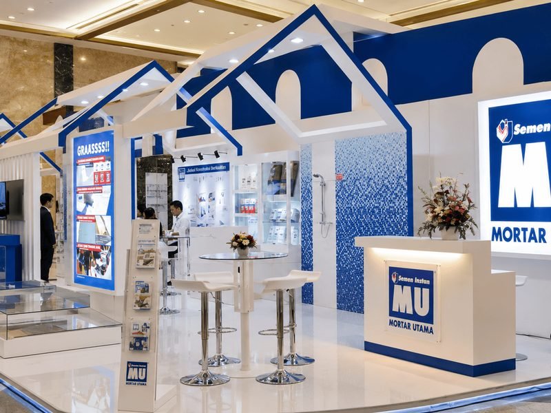 Booth pameran berbentuk rumah untuk Mortar Utama